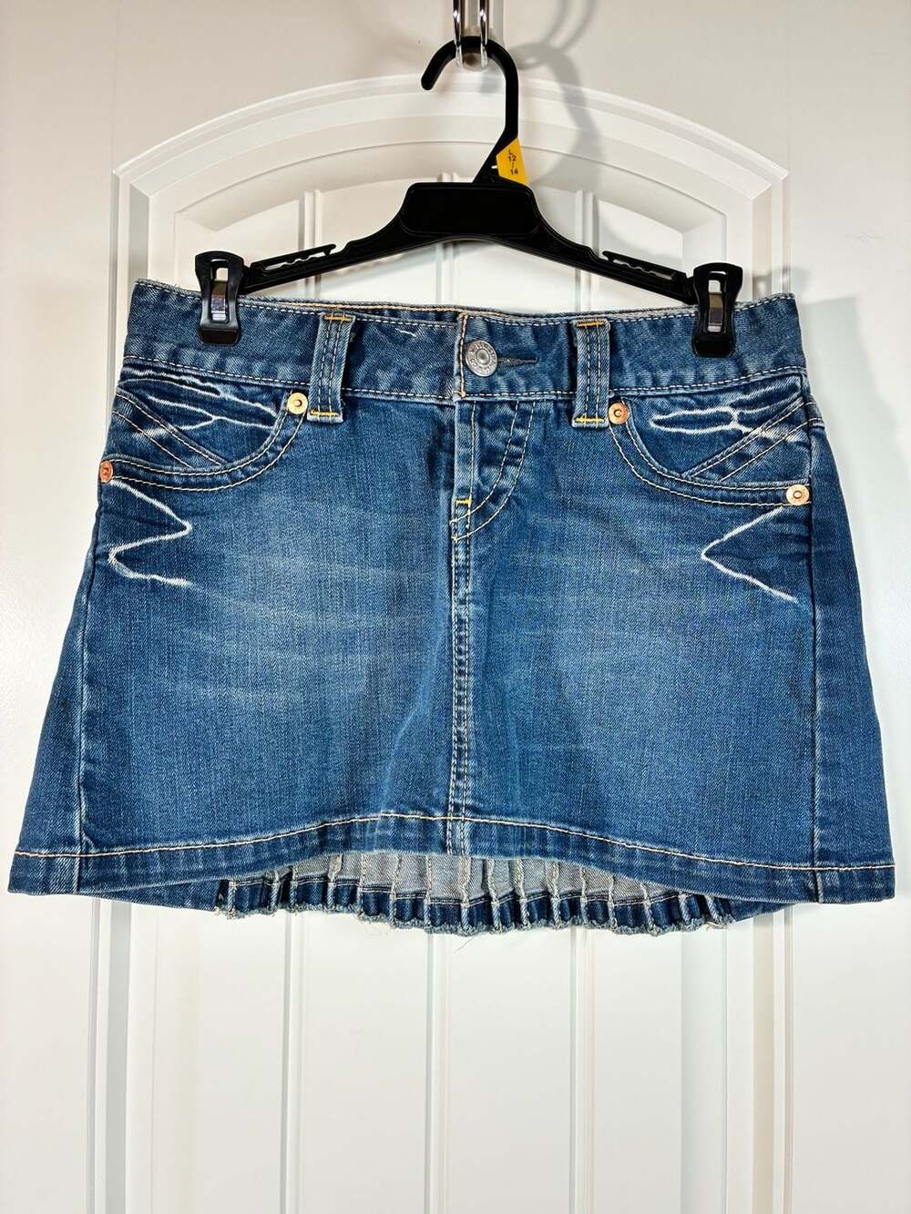 Levi Strauss & Co. Vintage Y2K Pleated Denim Mini Skirt Lot 49329 Size 27(4 or S